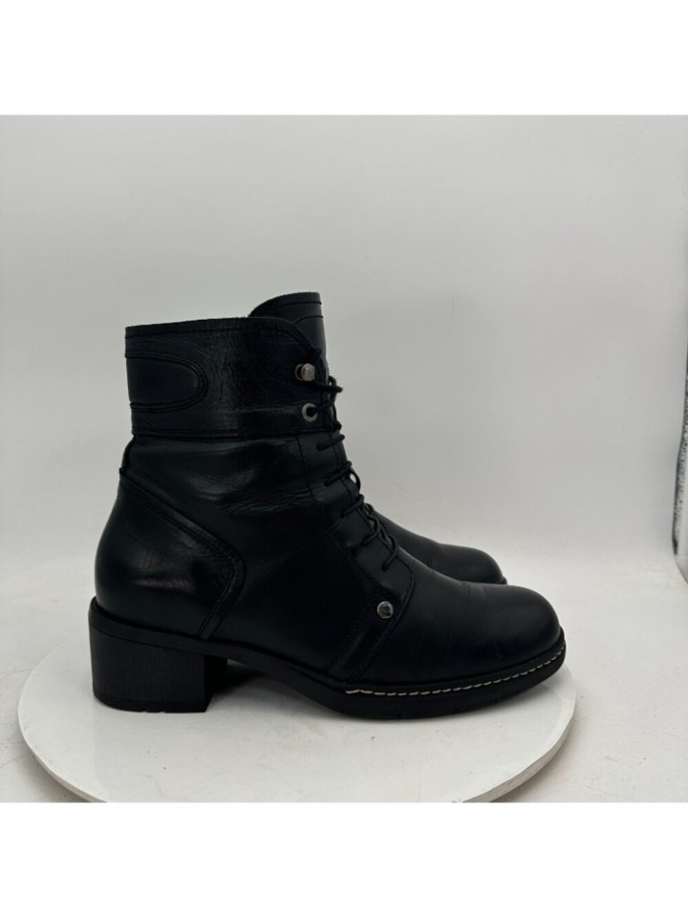 Wolky Women Size EU 41 US 9.5 Black Leather Lace Up Side Zip Ankle Boot - Picture 4 of 12